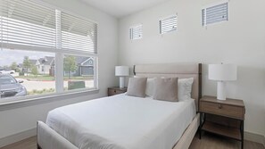 2 chambres, bureau, fer et planche à repasser, Wi-Fi