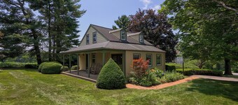 Highville Hideaway - 2 bed, 1 bath, country views