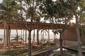 Στην παραλία, beach bar