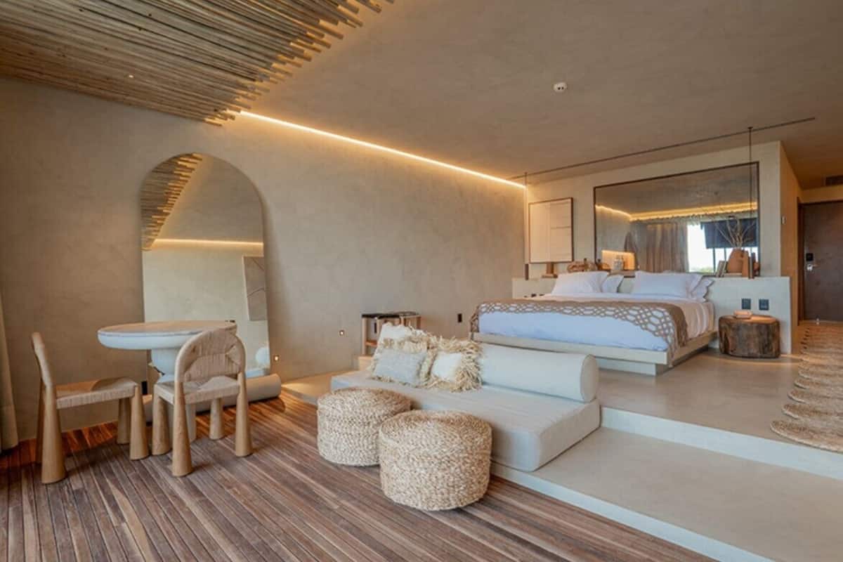 In-room safe, blackout drapes, WiFi (free), bed sheets