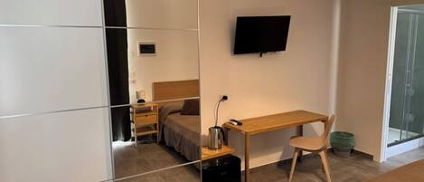 1 bedroom, free WiFi