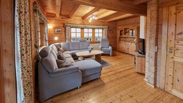 Fernseher, Stereoanlage