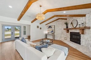 Living area - Stunning HGTV-style Private Pool Home near Tarpon Springs (Port Richey)