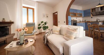 2 bedroom, airconditioning, nearby coast & in the heart of the village