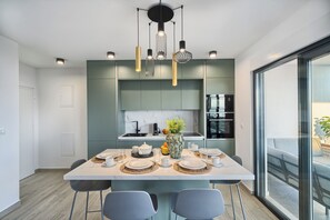 Dining - Imola‘s Place - Sea-View & Pool (Slatine)