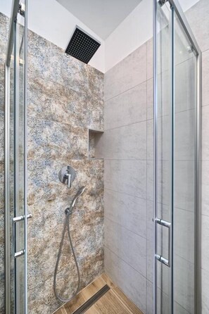 Hair dryer, towels - Soul - Sea-View Garden & Pool (Slatine)