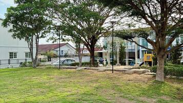 House, 3 Bedrooms, Balcony | Property grounds