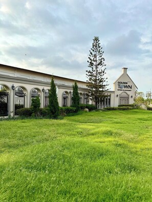 숙박 시설 구내