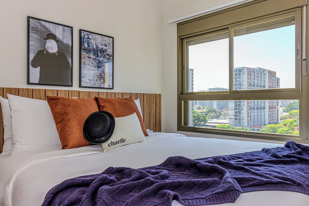 Alterar para Apartamento 1 Dormitório Casal | Hypo-allergenic bedding, individually decorated, individually furnished