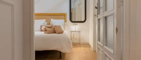 2 soverom, strykejern/-brett, wi-fi og sengetøy