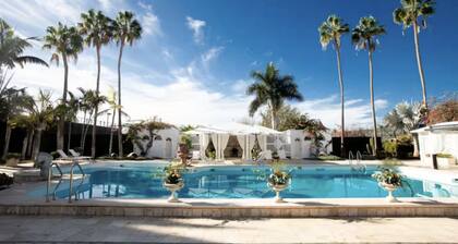 Sunset Luxe Retreat
