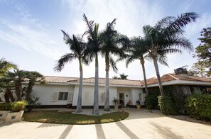 Exterior - Sunset Luxe Retreat (San Bartolomé de Tirajana)