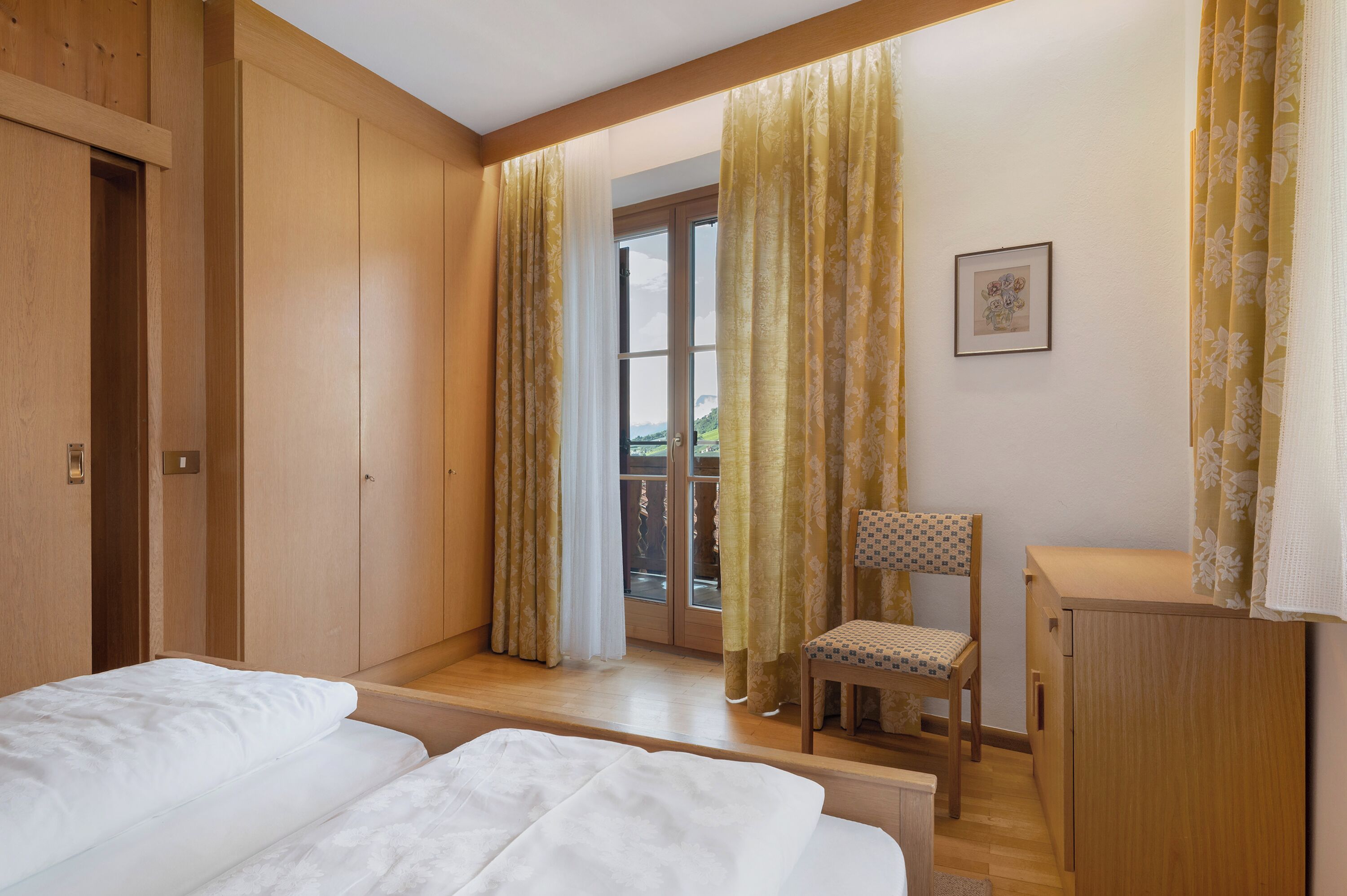 1 bedroom, WiFi, bed sheets