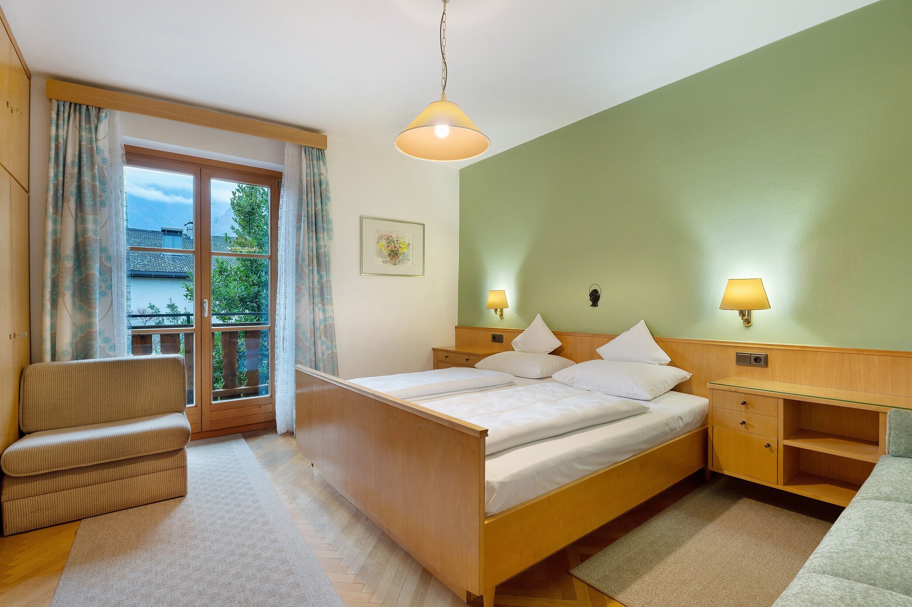 1 camera, Wi-Fi, lenzuola