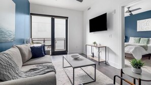1 chambre, bureau, fer et planche à repasser, Wi-Fi