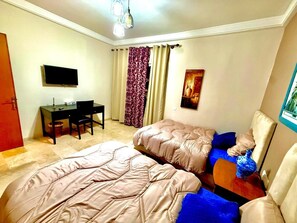 2 Schlafzimmer, Bügeleisen/Bügelbrett, WLAN, Bettwäsche