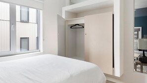 1 Schlafzimmer, Schreibtisch, Bügeleisen/Bügelbrett, WLAN