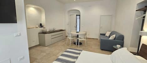 開放式客房, 1 張標準雙人床及 1 張梳化床, 露台, 部分海景 | 免費 Wi-Fi