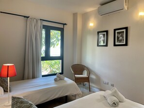 3 chambres, draps fournis