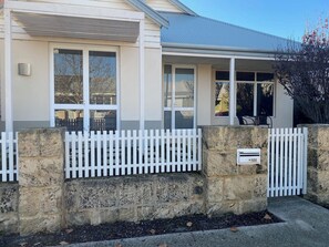 Exterior - Atwell Family Accommodation
3 bedroom x 2 bathroom family home (Atwell)