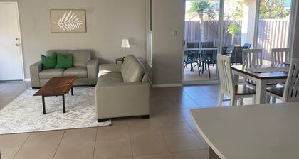 Atwell Family Accommodation
3 bedroom x 2 bathroom family home