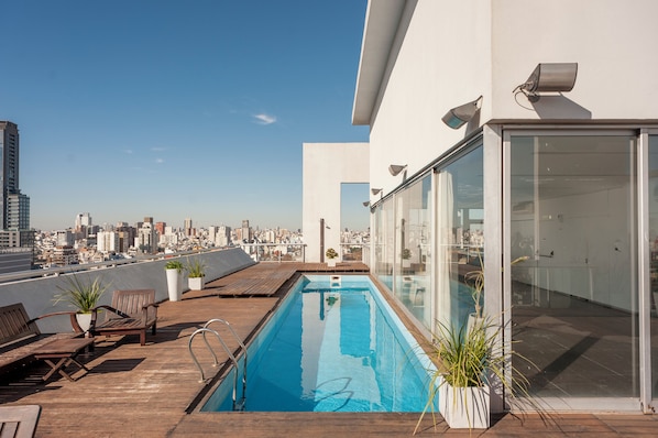 Seasonal outdoor pool