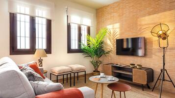 Comfort-lejlighed - 1 soveværelse | Pengeskab på værelset, mørklægningsgardiner, strygejern/strygebræt