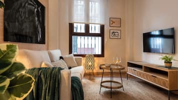 Standaard studio | Een kluis op de kamer, verduisterende gordijnen