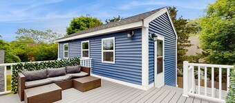 Private suite with roof deck, near golf, bus stop, shops, and trails