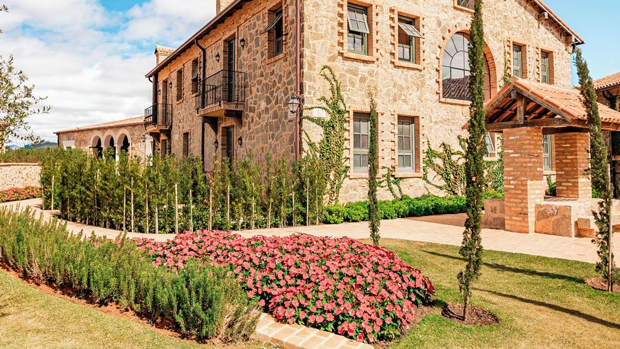 Hotel Borgo Del Vino