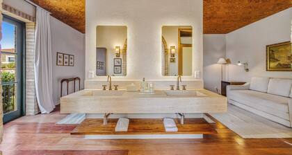 Hotel Borgo Del Vino