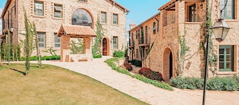 Hotel Borgo Del Vino