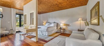Hotel Borgo Del Vino