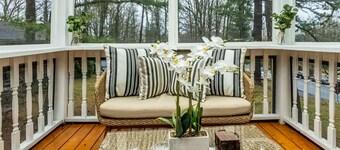 Charming 4BR retreat with Full Kitchen, Wifi and Patio | Pet-friendly