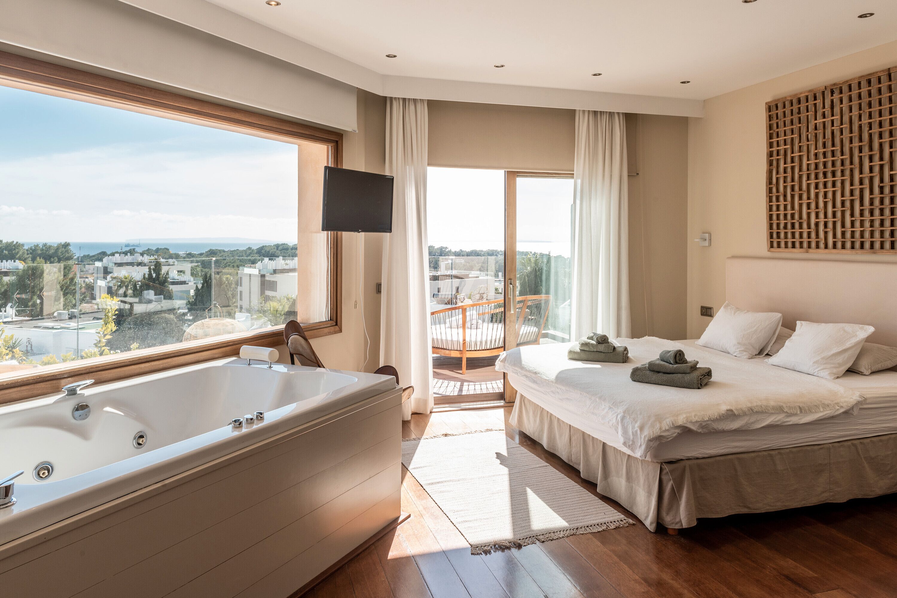 5 Schlafzimmer, Bügeleisen/Bügelbrett, WLAN, Bettwäsche