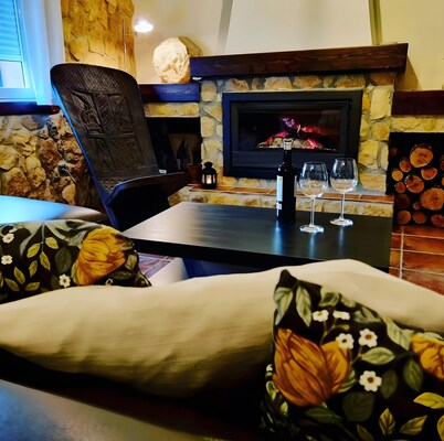 Country House 'El Berral' with Mountain View and Balcony