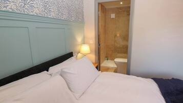 1 soverom, individuelt dekorert og individuelt innredet