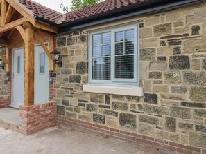 Exterior detail - Cosy Cottage 4 (Durham)
