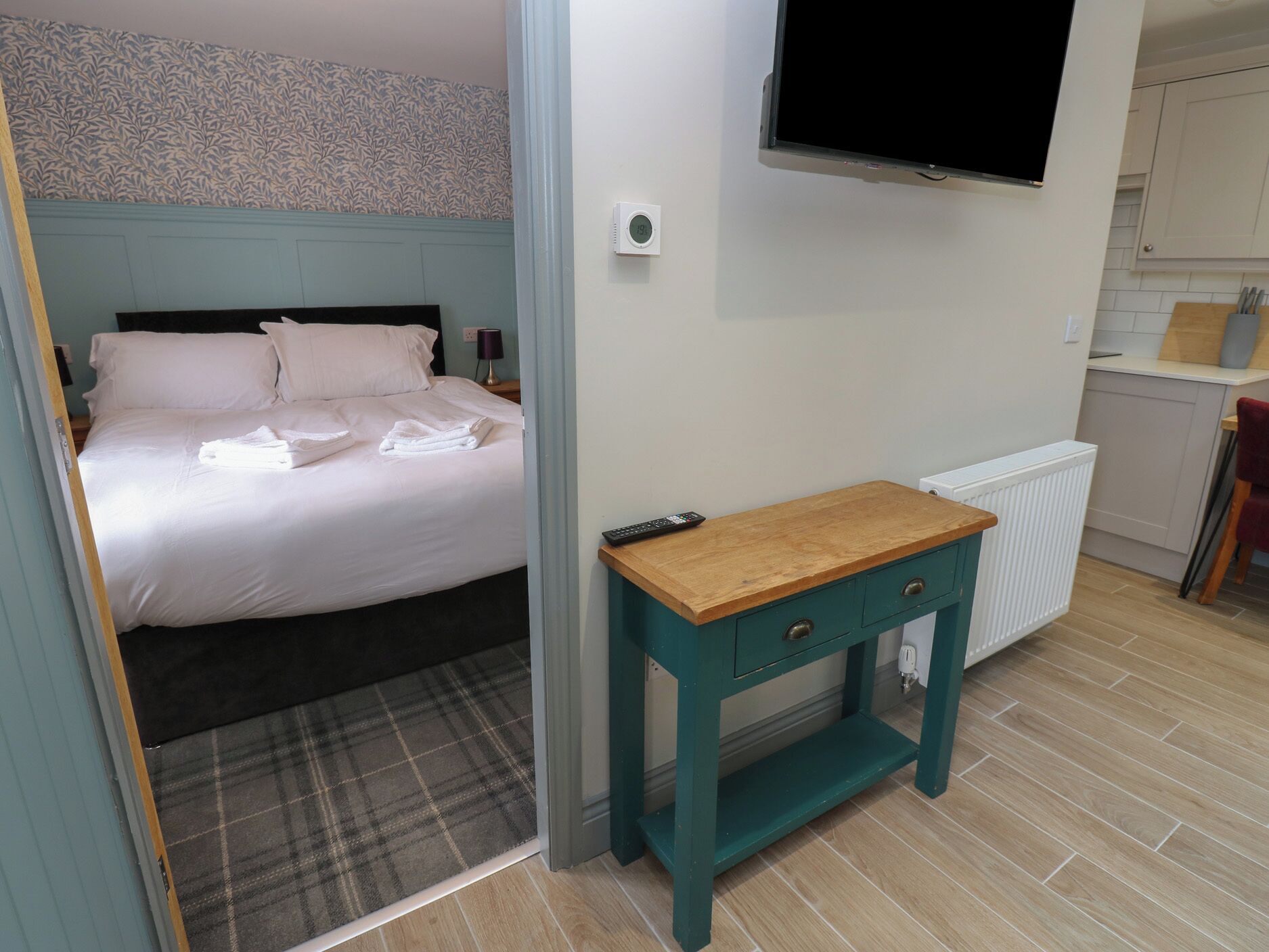 1 bedroom, individually decorated, individually furnished, free WiFi