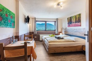 1 camera, Wi-Fi, lenzuola