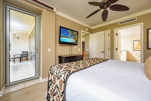 3 bedrooms, iron/ironing board, travel crib, free WiFi