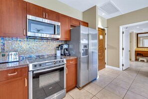 Fridge, microwave, oven, dishwasher