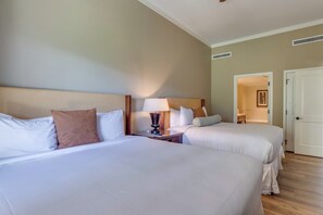 5 bedrooms, iron/ironing board, travel cot, free WiFi - Honua Kai Konea | 3 Free Rental Cars | KBM Resorts | 3 King Beds! | 3 Units, 6 Bedrooms | ML-1364 (Lahaina)