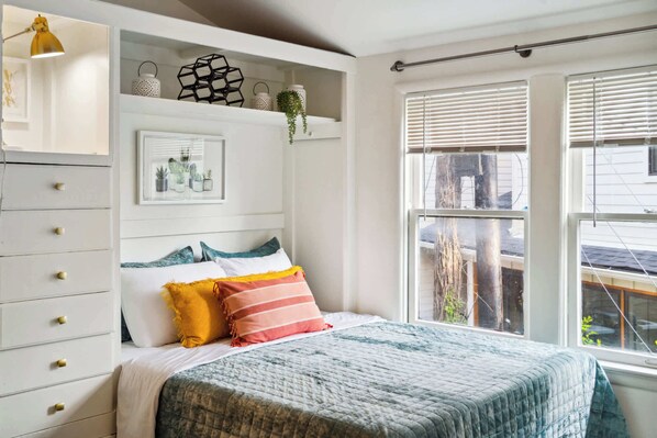 1 chambre, lit parapluie, Wi-Fi, draps fournis