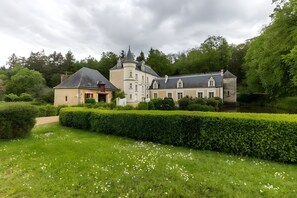 Villa | AuĂenbereich