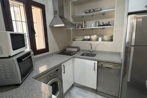 Fridge, microwave, toaster