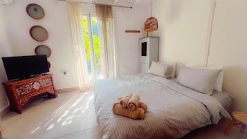 Standard-Doppelzimmer, Balkon, Gartenblick | BĂŒgeleisen/BĂŒgelbrett, kostenloses WLAN