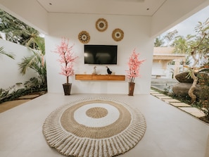 Villa Familiale, 2 chambres, piscine privée | Salle de séjour