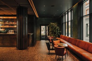 Bar (in der Unterkunft)