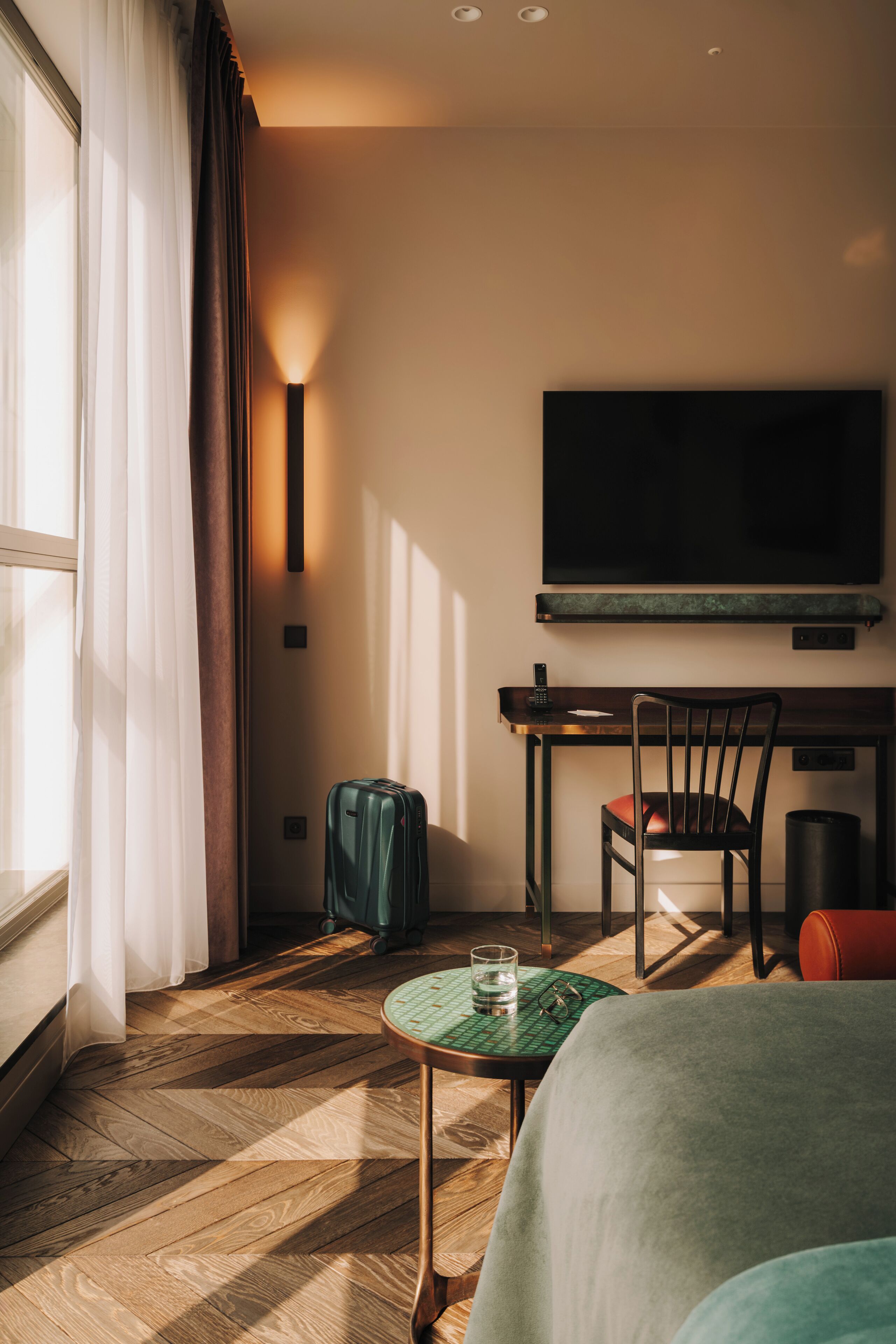 經典單人房 | 房內夾萬、書桌、手提電腦工作空間、遮光窗簾/窗簾